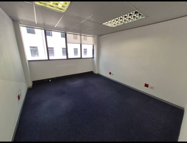428M² OFFICE TO LET IN RIVONIA